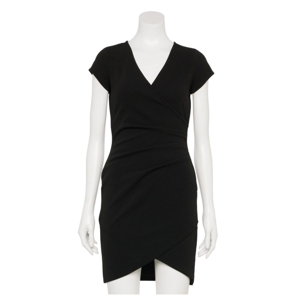 Juniors’ Almost Famous Faux-Wrap Black Dress